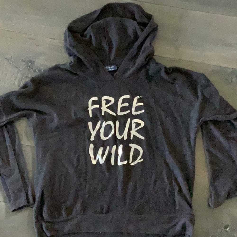 Charcoal Pullover